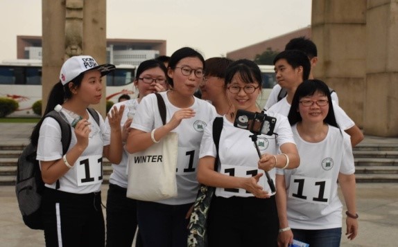 爱护地球•医路同行----中山医学院举行师生徒步赛活动