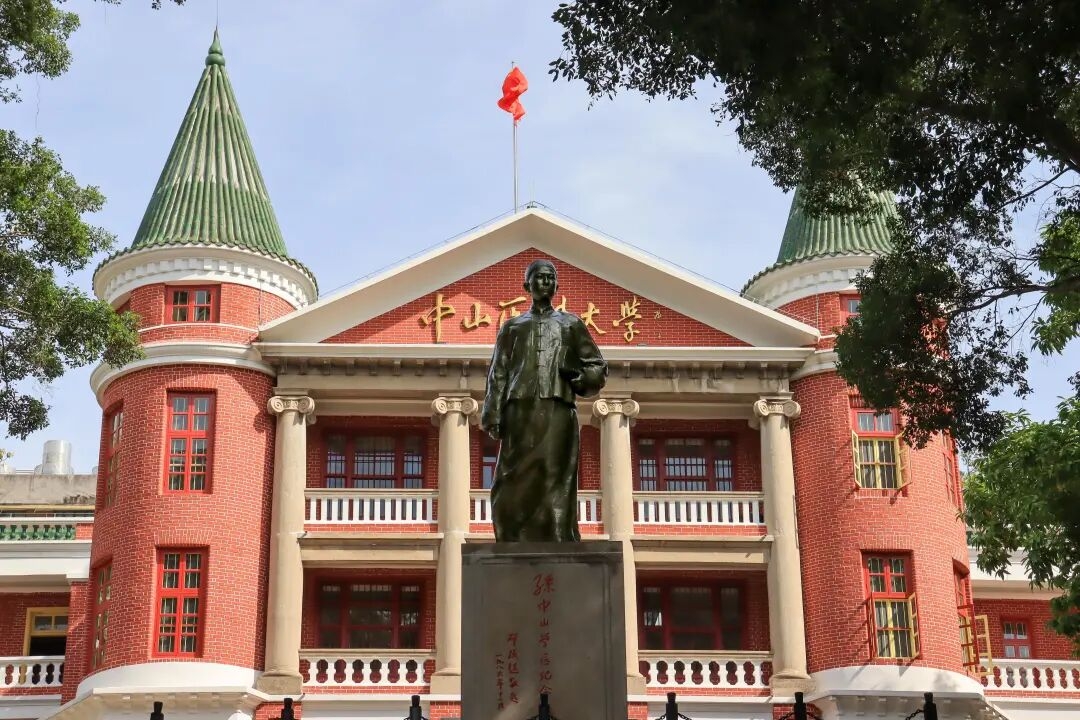  中山大学广州校区北校园 梁浩然 摄