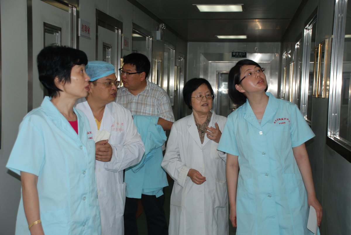 湖北医药学院严世荣副院长率队到中山大学法医鉴定中心交流考察